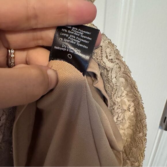 Dress The Population Women’s Lucy Sequin Mini Dress in Brushed Gold Size Medium - Picture 13 of 13